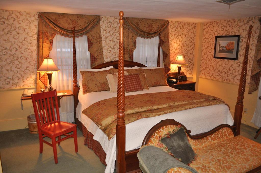 Colby Hill Inn Henniker Pokój zdjęcie