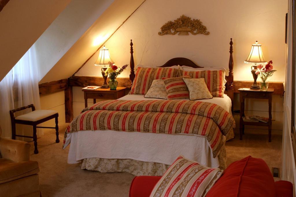 Colby Hill Inn Henniker Pokój zdjęcie